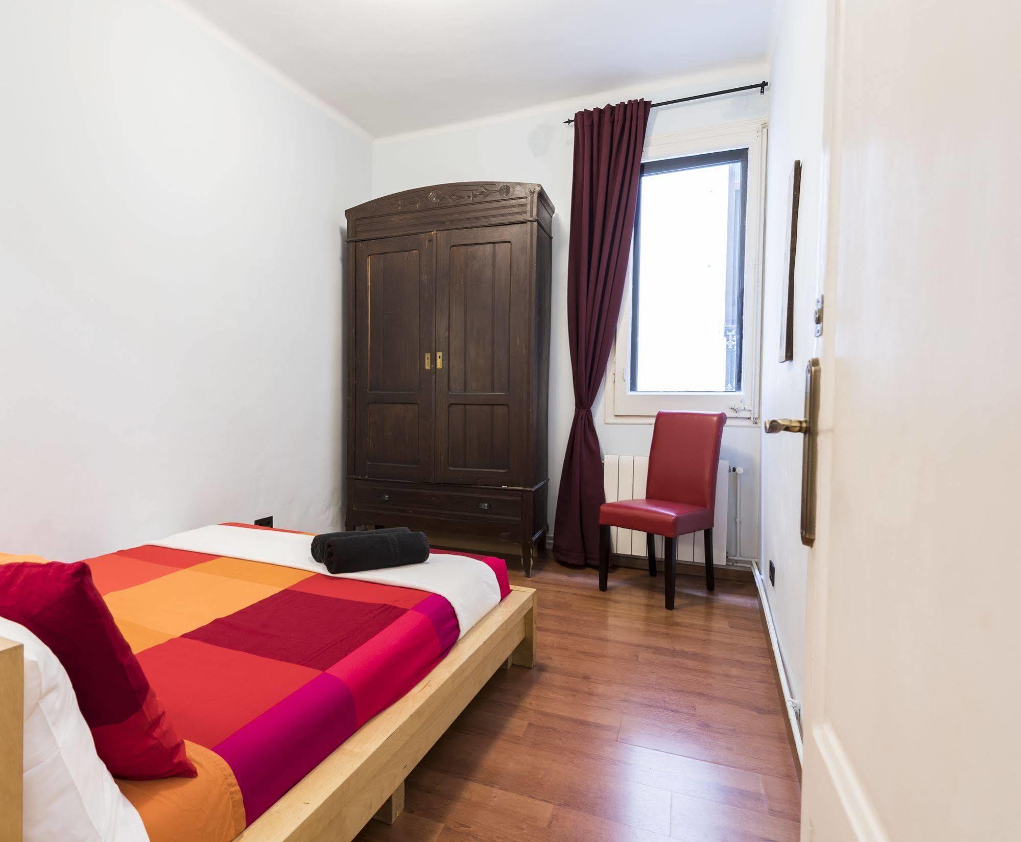 Vidre Home - Plaza Real Barcelona Eksteriør bilde