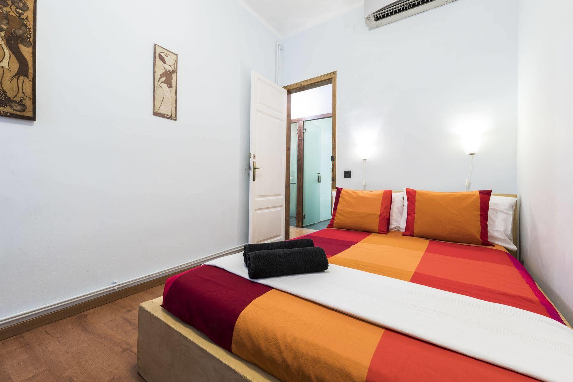 Vidre Home - Plaza Real Barcelona Eksteriør bilde